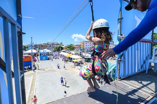 Camaçari é a última cidade a receber a temporada 2025 do projeto, que já passou pelos municípios de Alcobaça, Porto Seguro, Itacaré, Salvador e Maraú  (Foto: Divulgação)