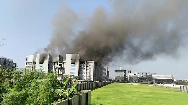 Instituto Serum revelou que o incêndio não afetou as instalações existentes que produzem imunizantes contra a covid-19 (Foto: Reprodução)