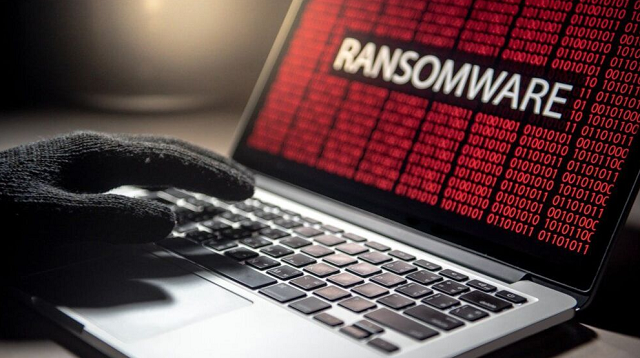 Ransomware é um tipo de ataque virtual no qual um computador, quando infectado, tem seus dados criptografados, impedindo que eles possam ser acessados. Para poder liberar os dados, normalmente os criminosos exigem um resgate, ou, em inglês, ransom (Foto: Reprodução)