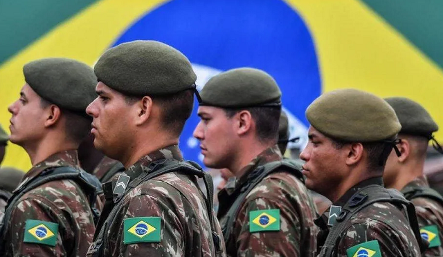 Apenas no ano passado, os gastos com essas pensões chegaram a R$ 25,7 bilhões (Foto: Nelson Almeida/AFP)