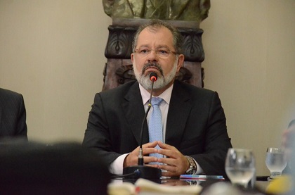 Caso Nilo ganhe a eleição, este será seu sexto mandato consecutivo à frente da maior casa legislativa da Bahia (Foto: Gilberto Júnior)